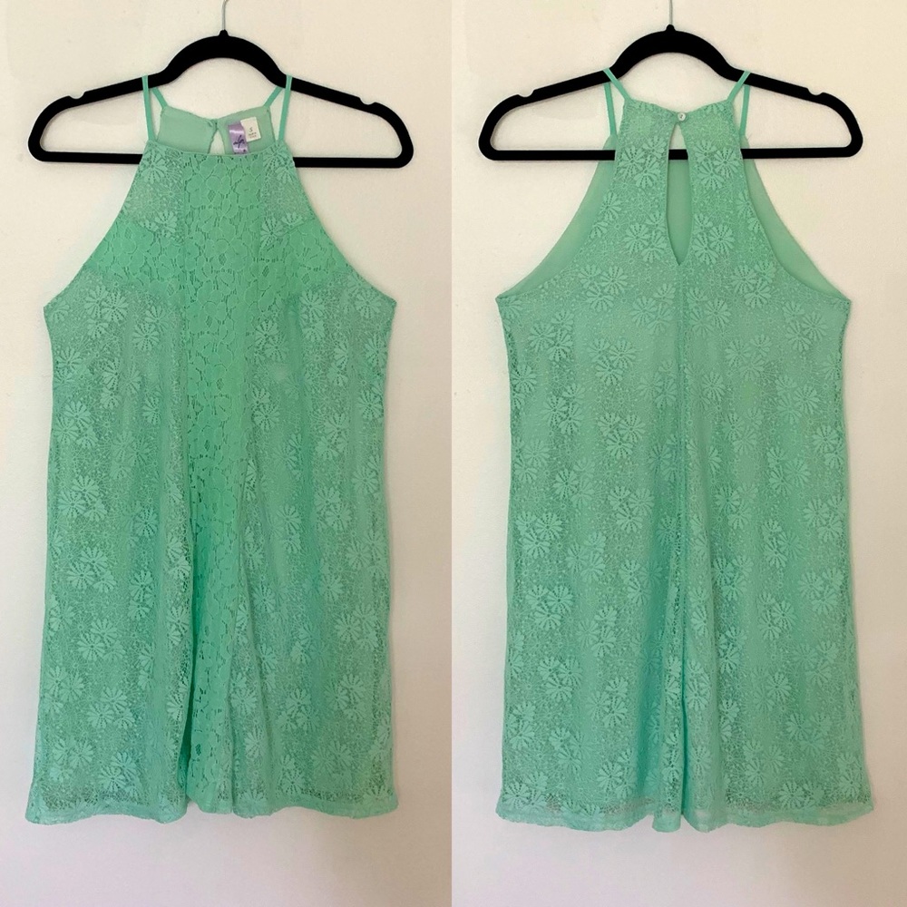 Francesca’s Alya lace dress, mint, size S